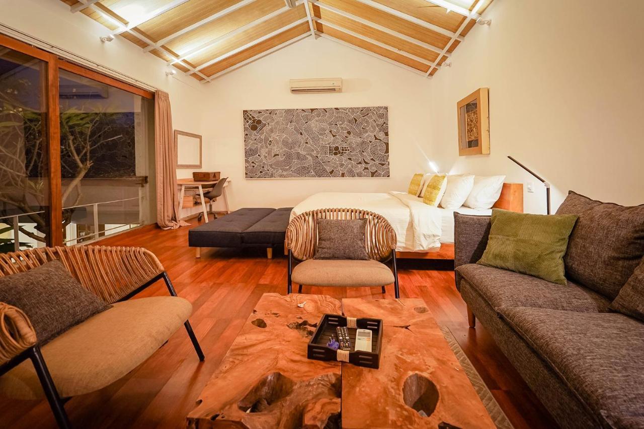 Bias Villa Seminyak Buitenkant foto