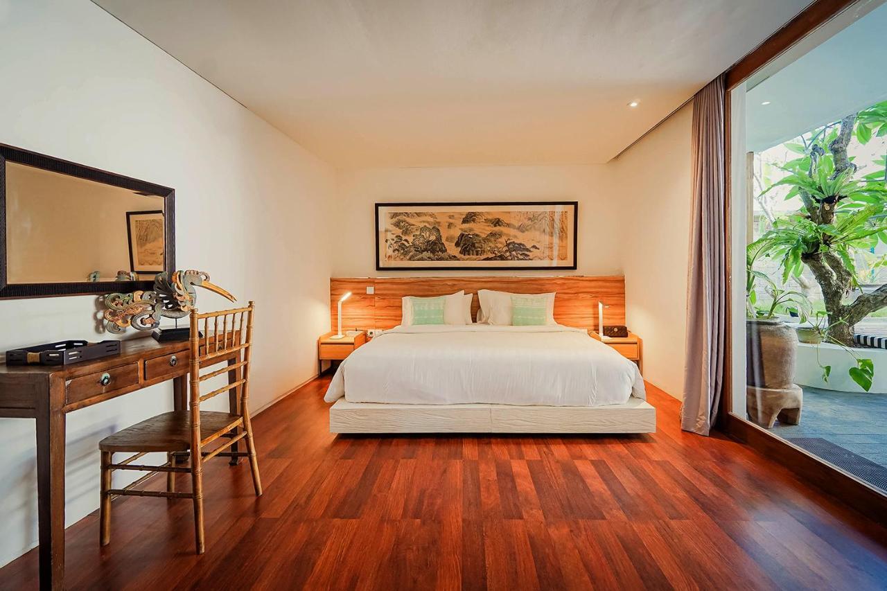 Bias Villa Seminyak Buitenkant foto